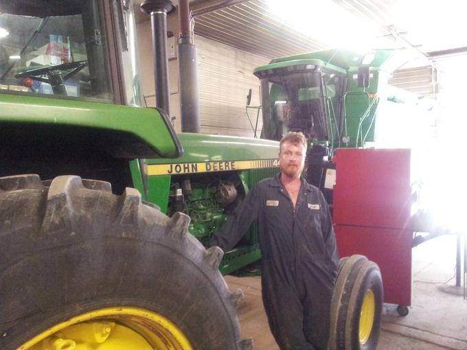 Kyle Toornstra is versatile farm and auto technician with many years of hands on experience plus continuing education at provincial colleges.
 
